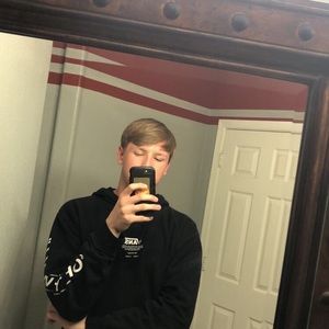 Meet your Posher, Devon